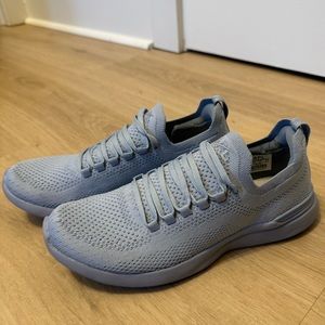 APL Techloom breeze light blue